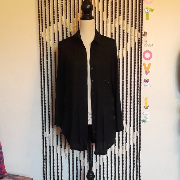 Chic "BLVD" Beach Top - Picture 2 of 7